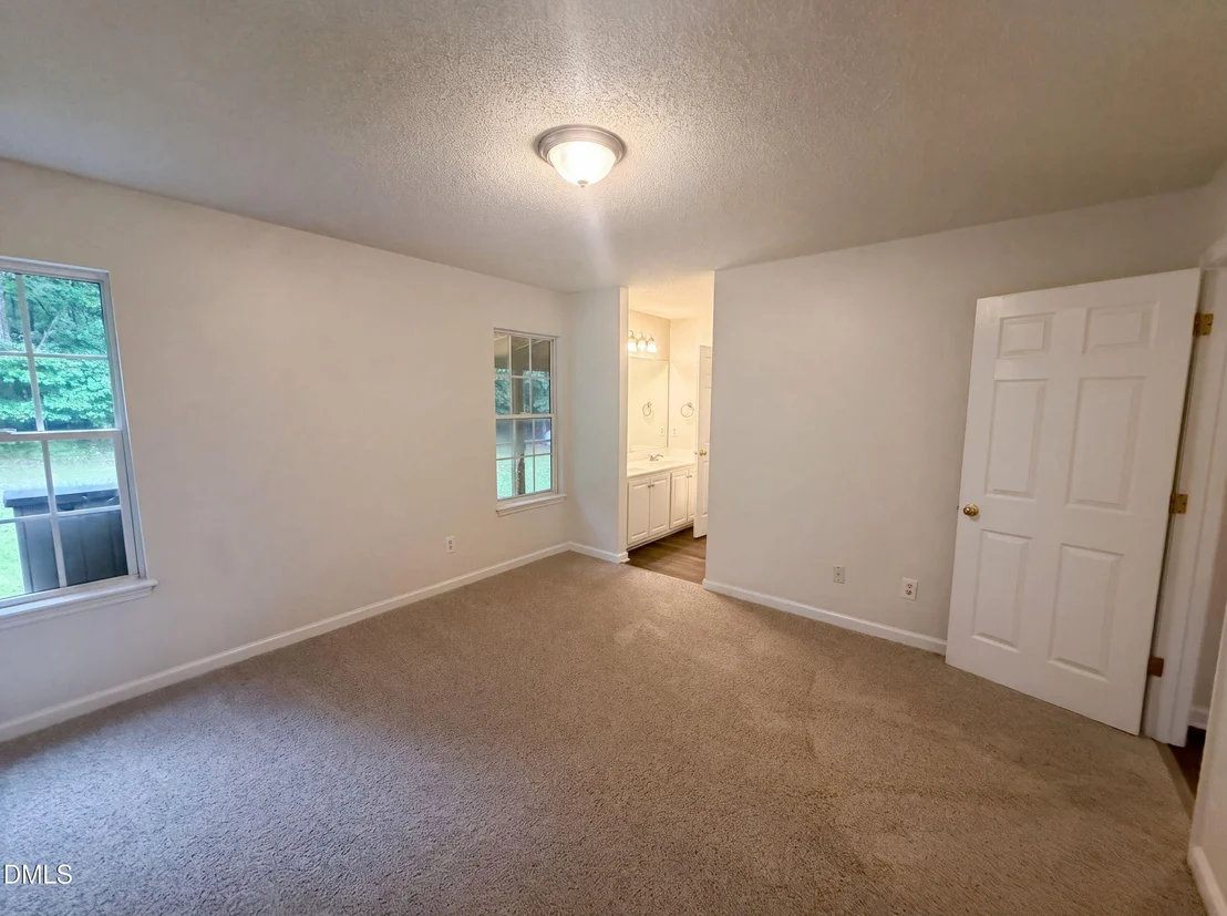 Photo of 5501 Wagon Farm Road