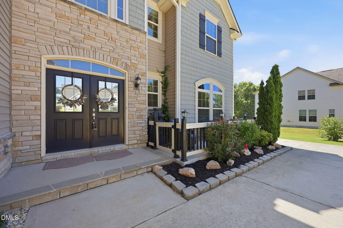 Photo of 535 Long View Drive