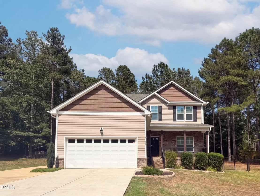Photo of 2137 Emerald Lane