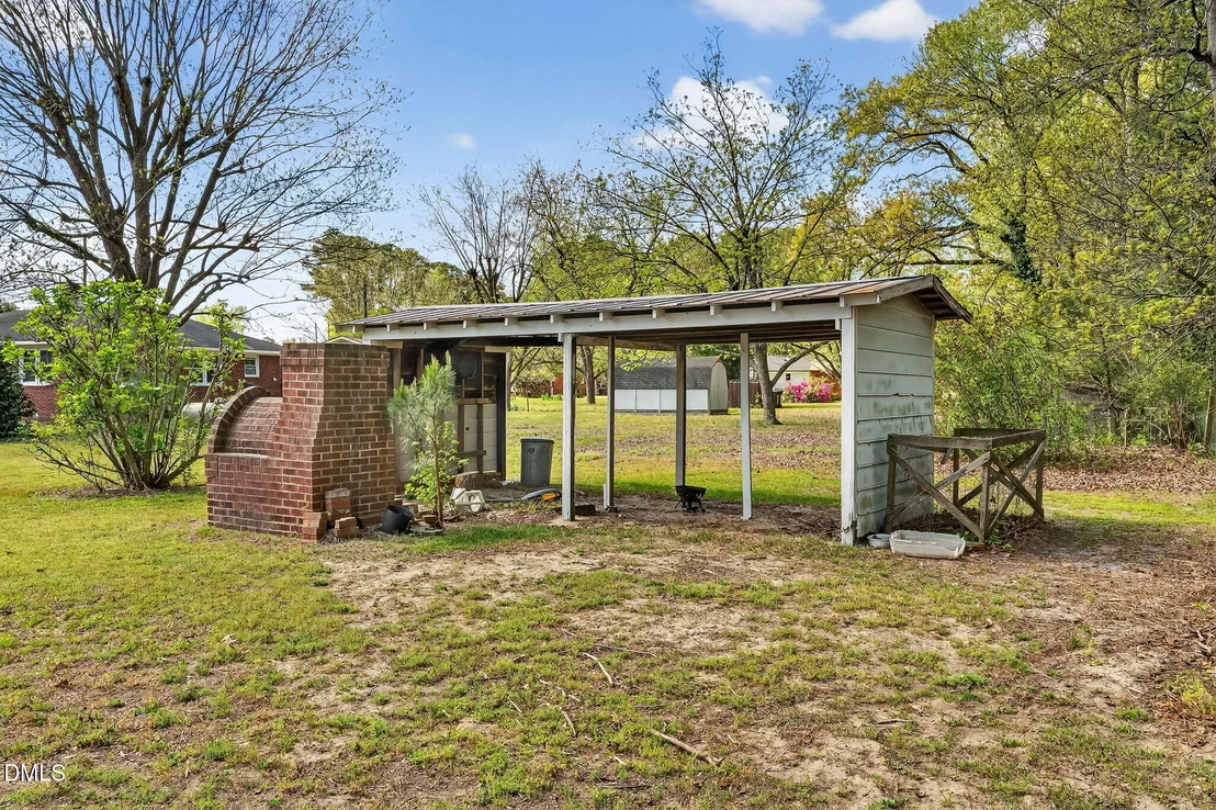 Photo of 105 Forest Drive