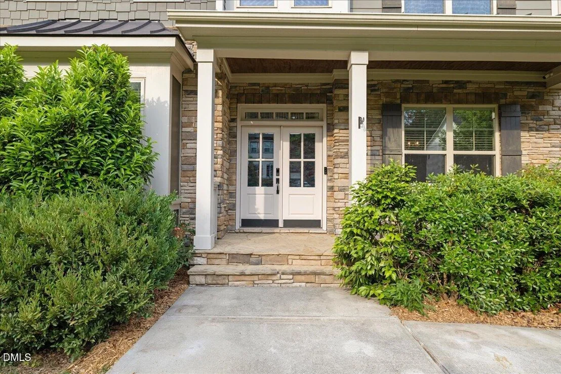 Photo of 740 Peninsula Forest Place