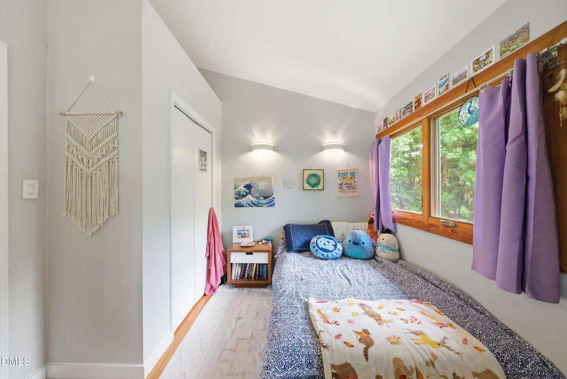 Photo of 16 Davie Circle