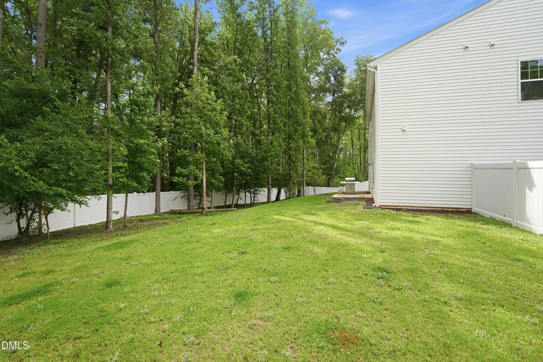 Photo of 823 Piaggio Lane