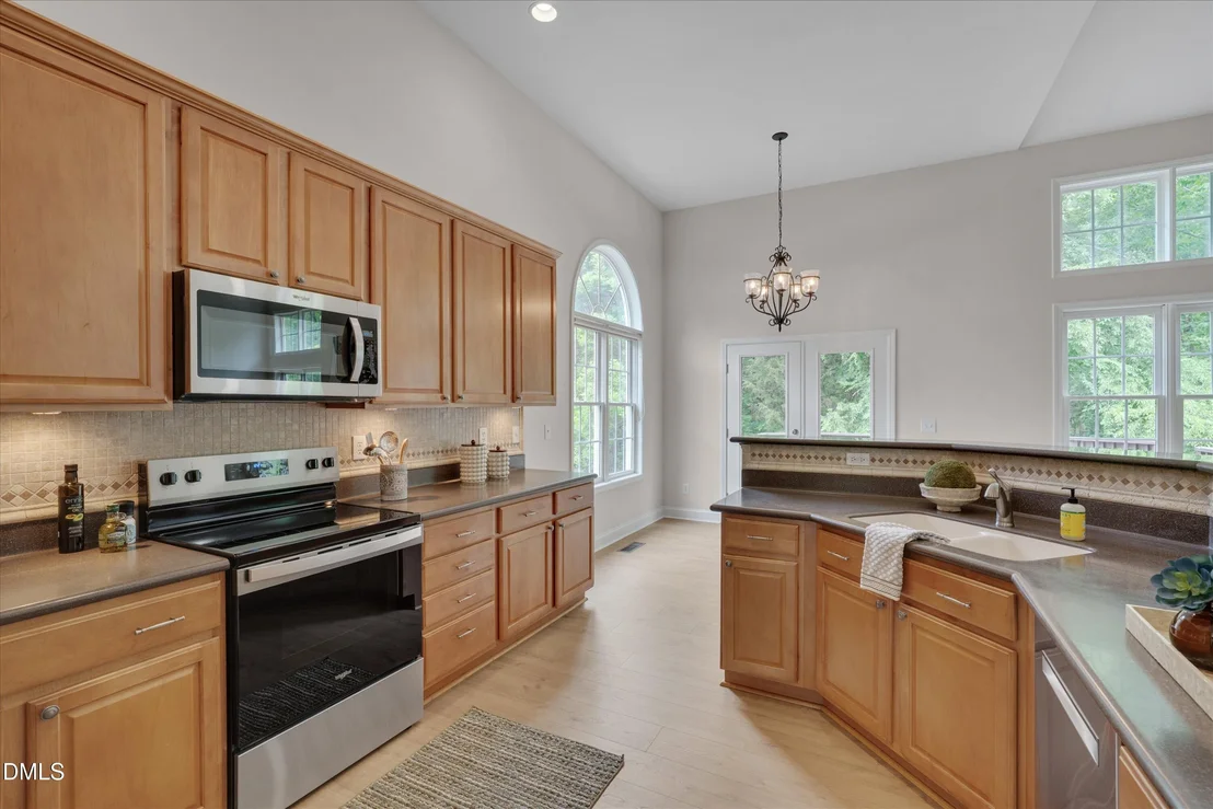 Photo of 105 Strangford Lane