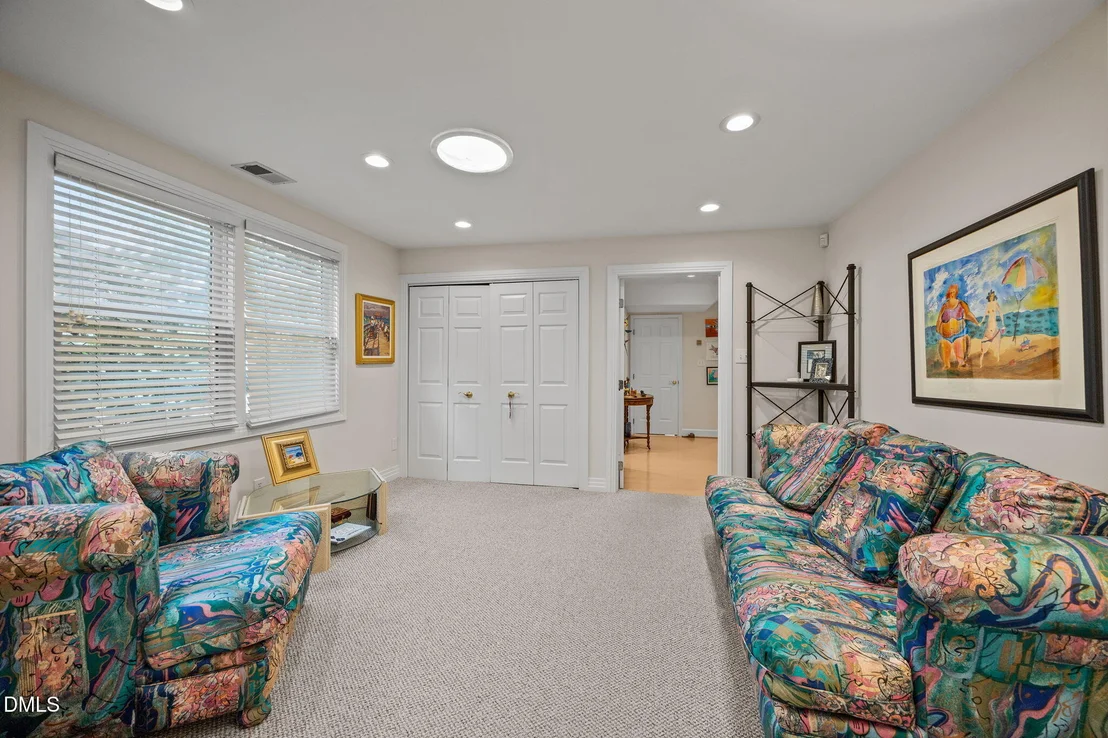 Photo of 2425 Argyle Drive