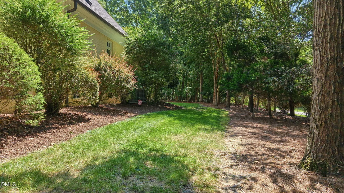 Photo of 6102 Treyburn Point Drive