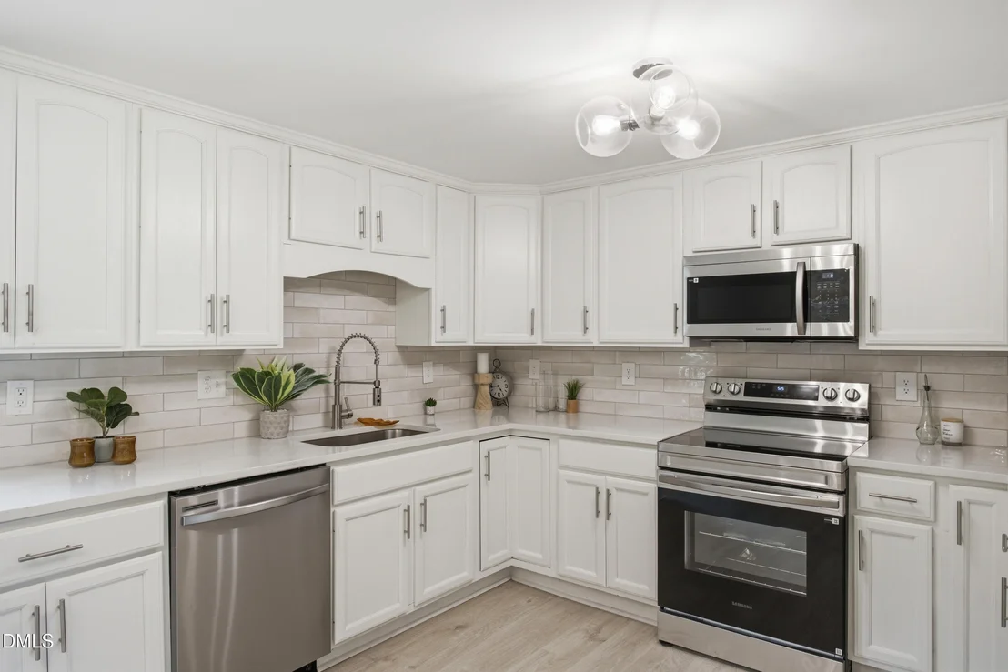 Photo of 383 Pierce Road