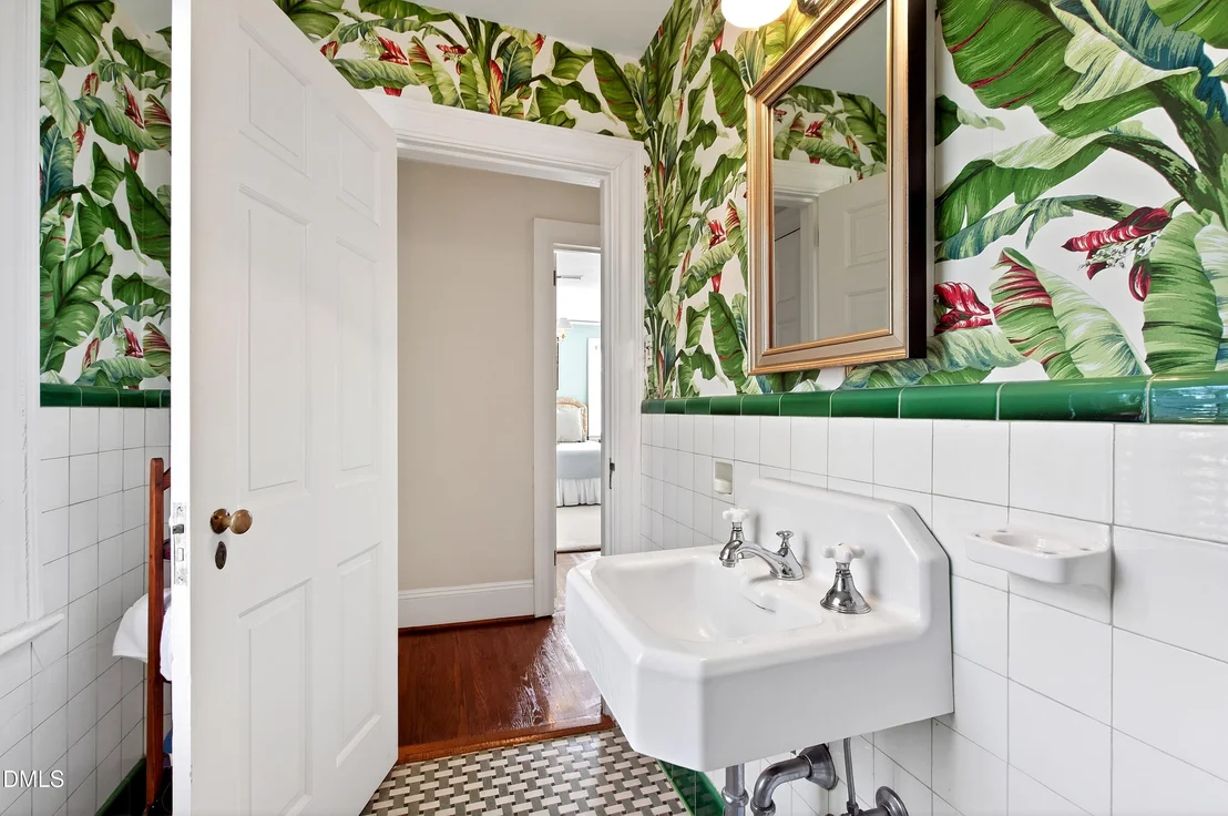 Photo of 223 Hillcrest Circle