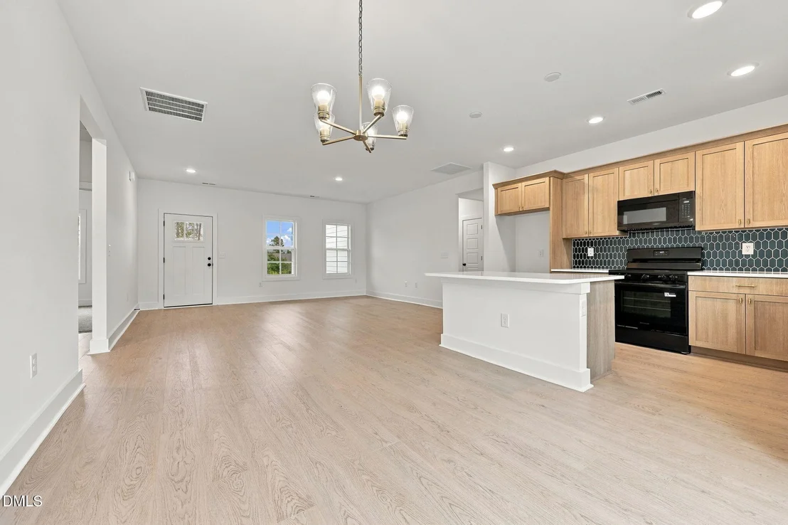 Photo of 135 Grinnell Loop