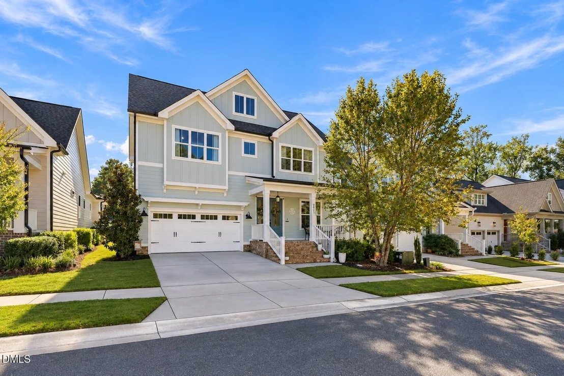 Photo of 2013 Woodbluff Drive