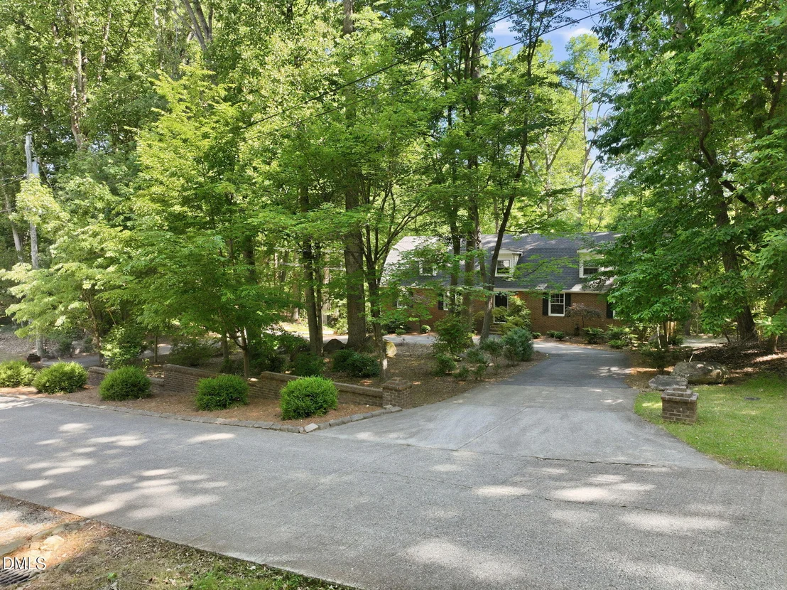 Photo of 314 Old Salem Road