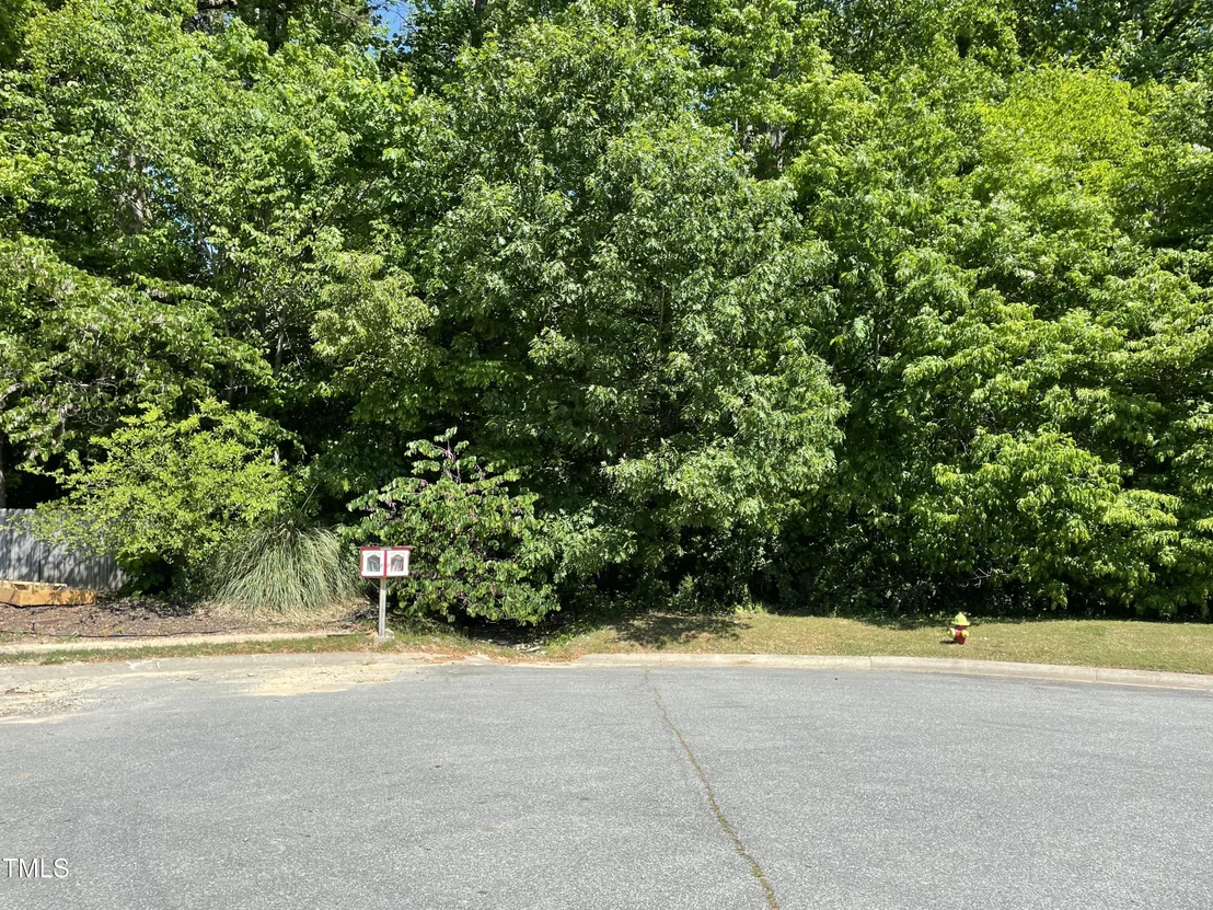 Photo of 39 Thompson Road