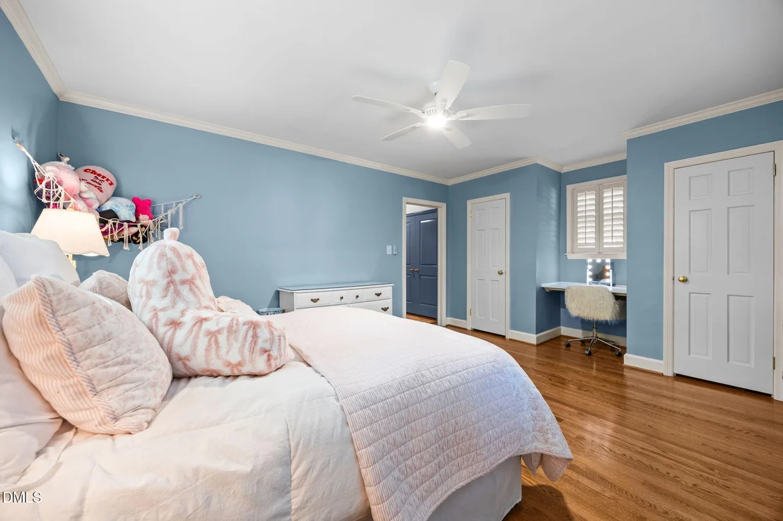 Photo of 809 Lake Boone Trail
