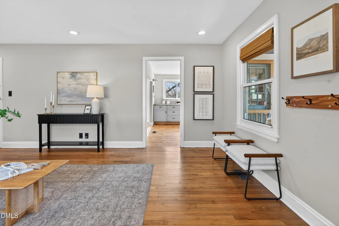 Photo of 1601 Lathrop Street