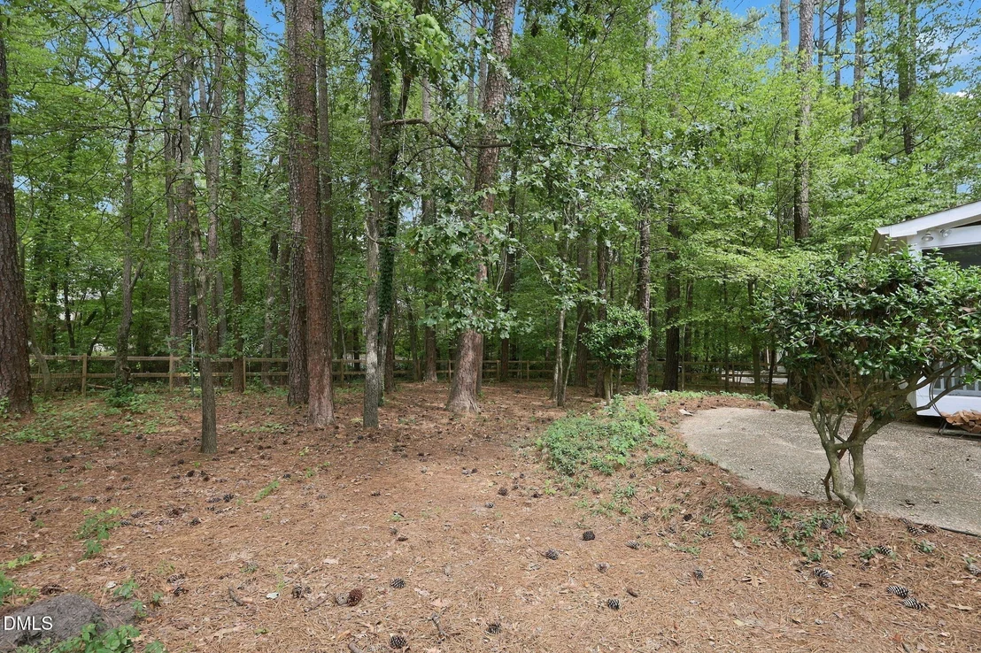 Photo of 3724 Darwin Road