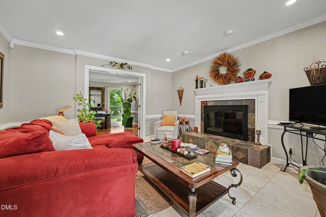 Photo of 611 Flagstone Way