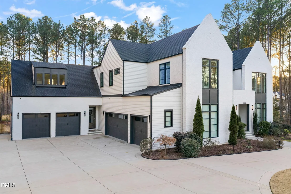 Photo of 1008 Enchanted Pine Lane