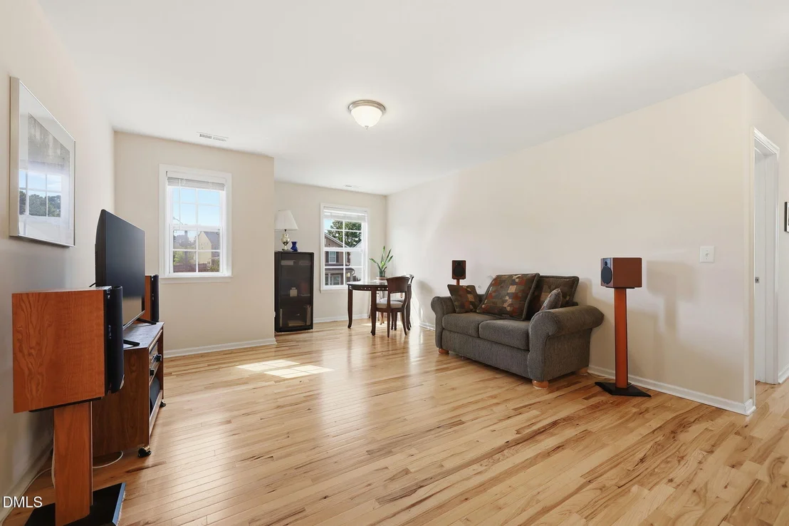 Photo of 837 Ember Drive