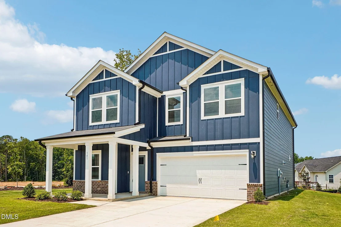 Photo of 141 Gilded Eagle Avenue