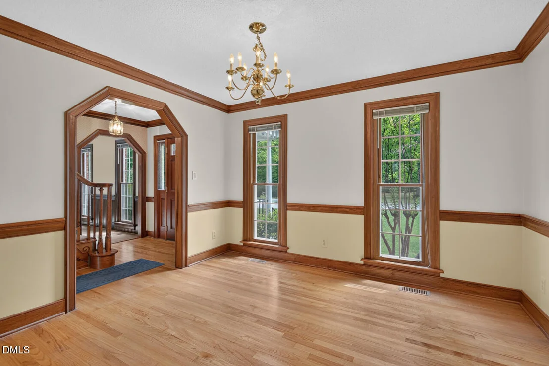 Photo of 6125 Iris Drive