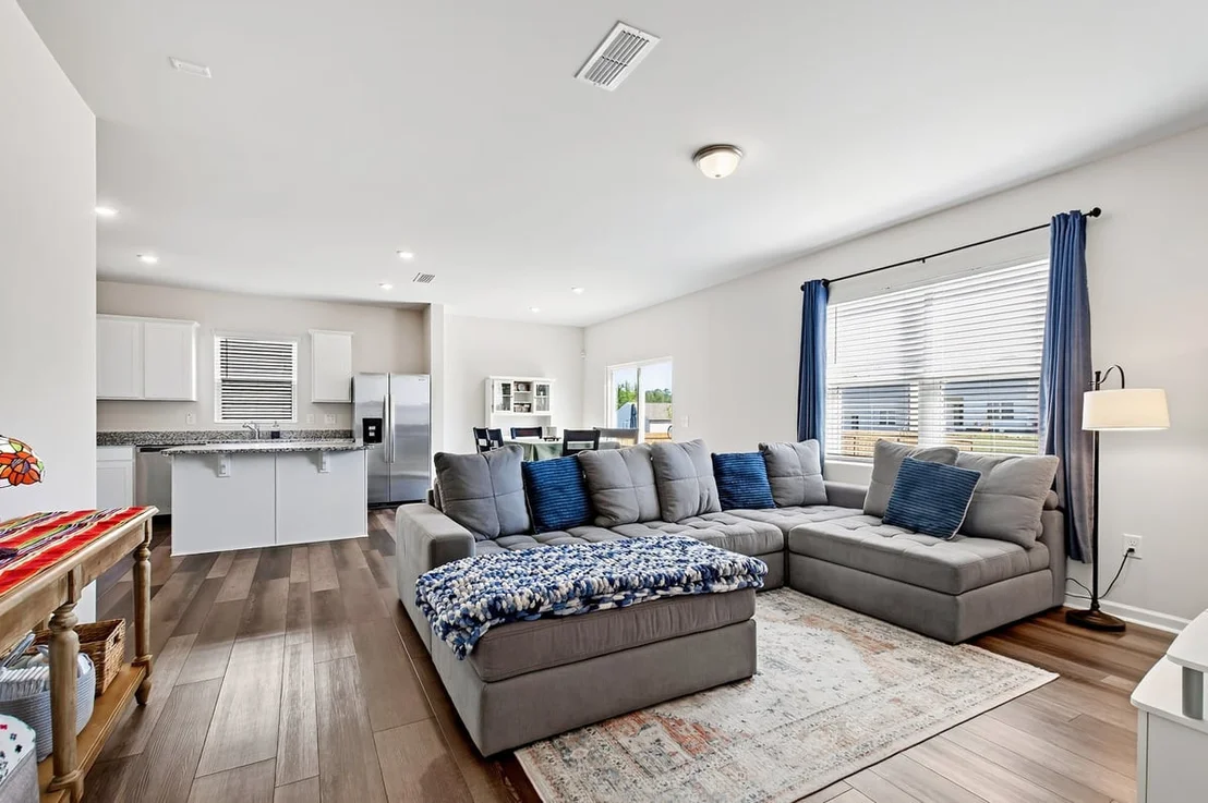 Photo of 1520 Crested Iris Street