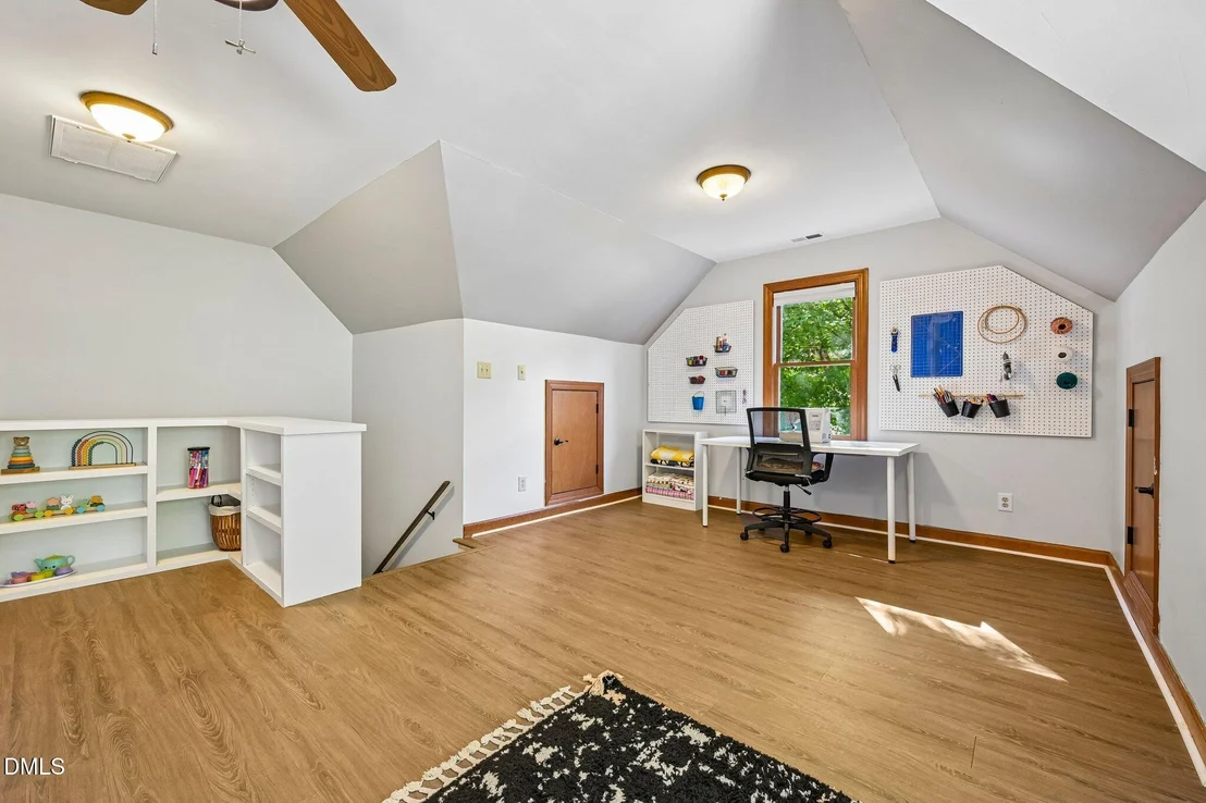 Photo of 100 Beaver Pine Way