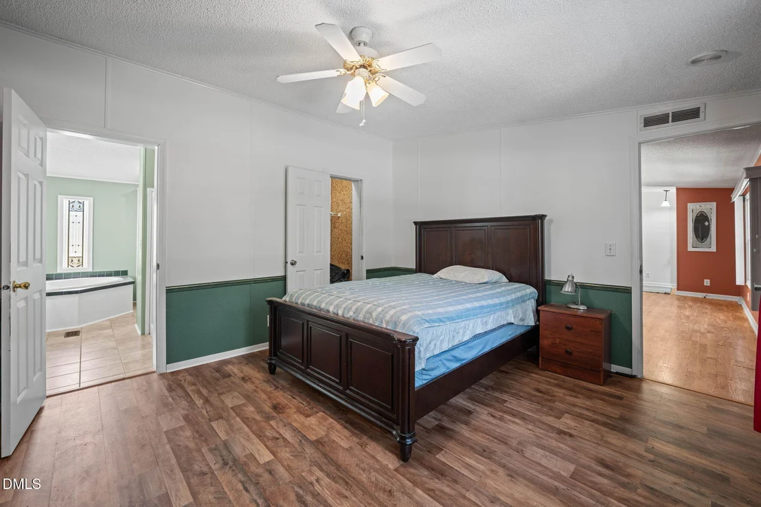 Photo of 913 Silas Moore Road