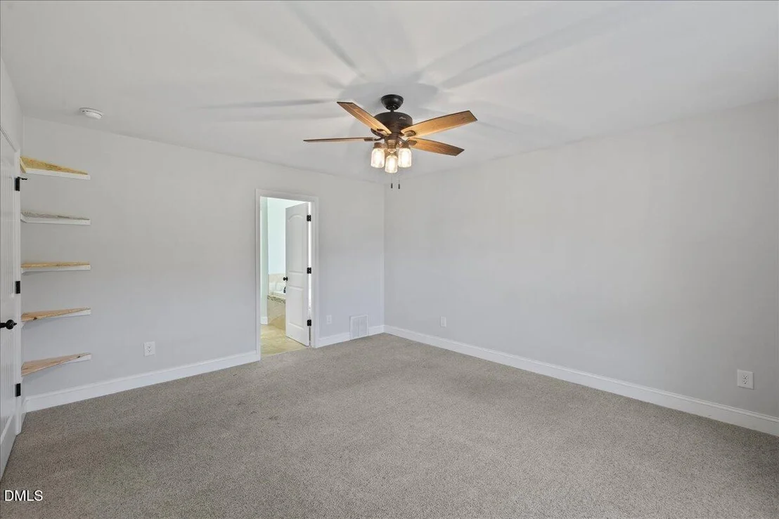 Photo of 11208 Range Road