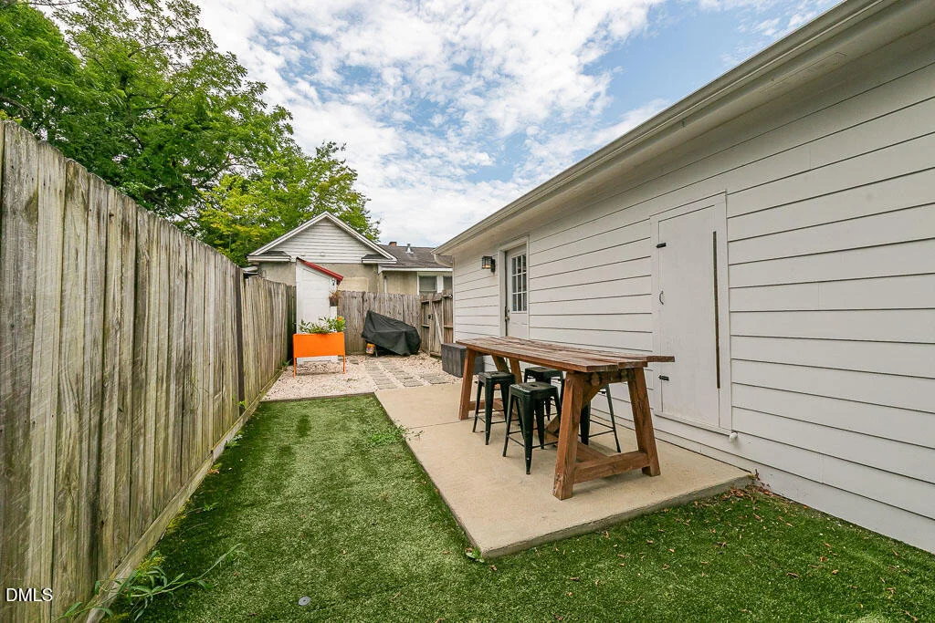 Photo of 410 Bledsoe Avenue