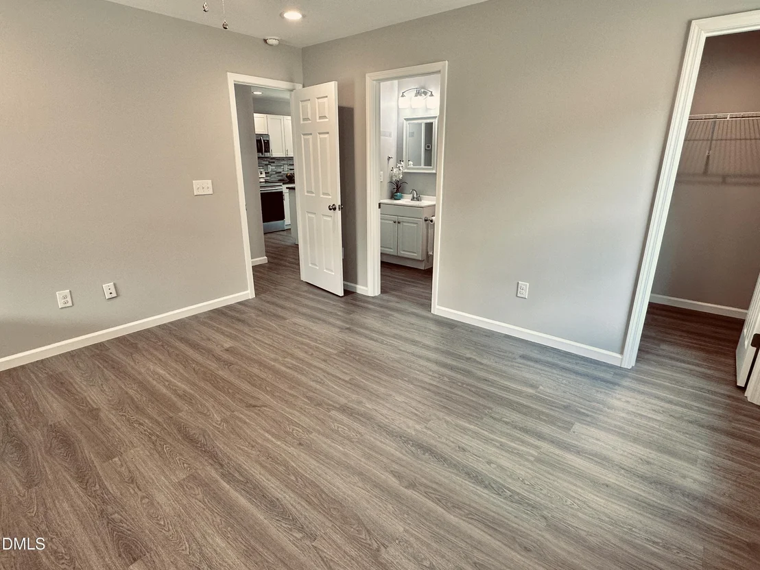 Photo of 105 Hunter Place