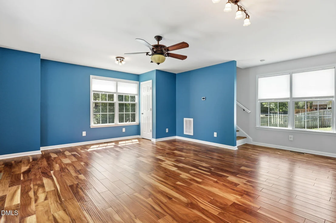 Photo of 2800 Davie Drive