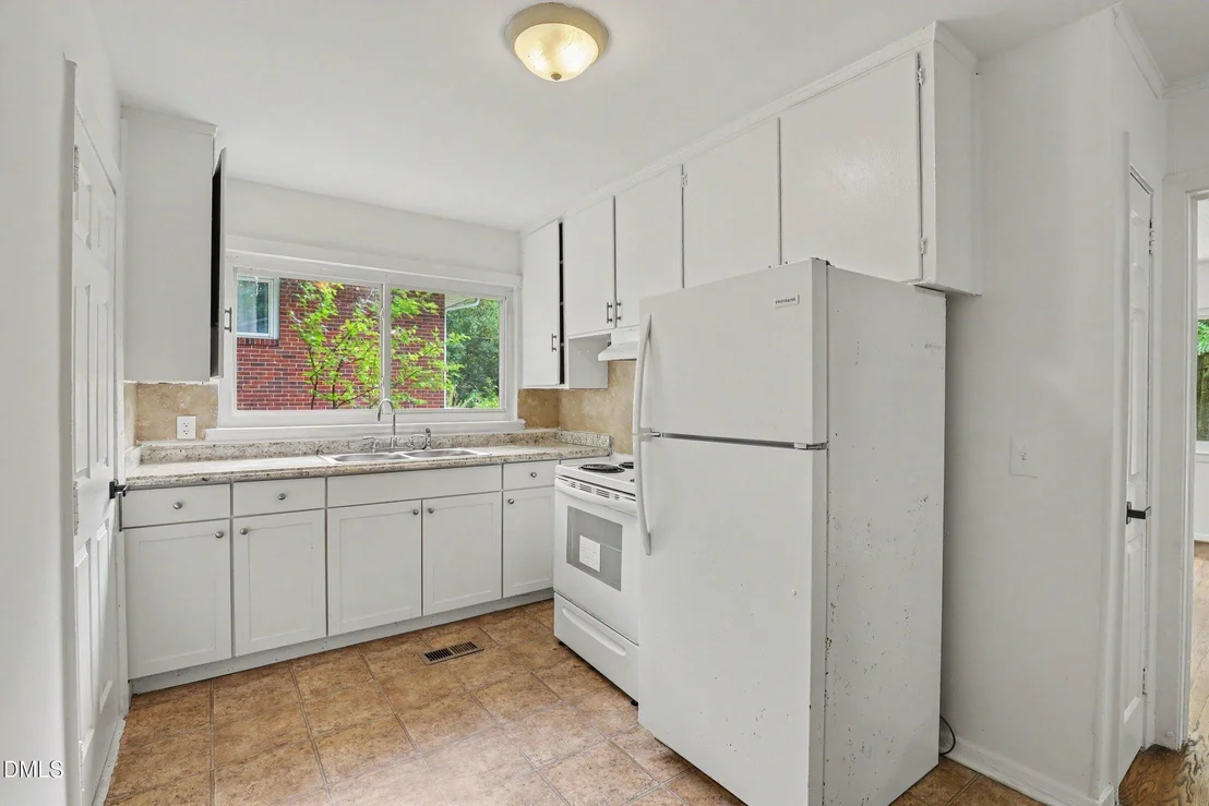 Photo of 1614 Alcott Street