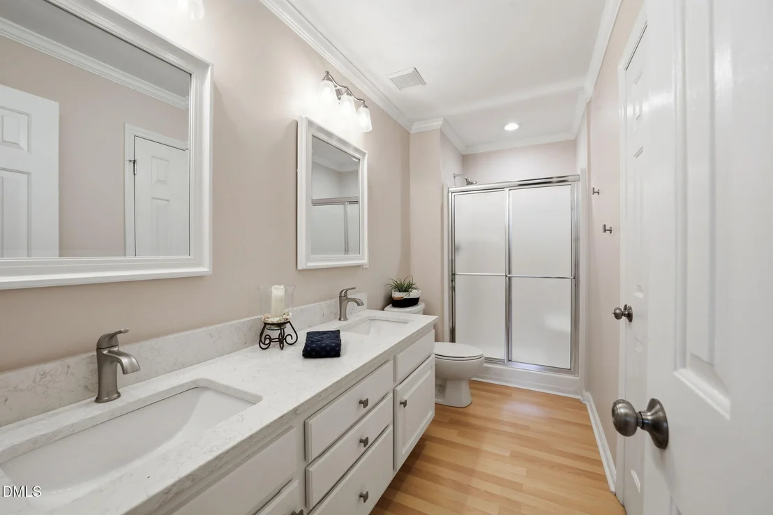 Photo of 4901 Willowtree Lane