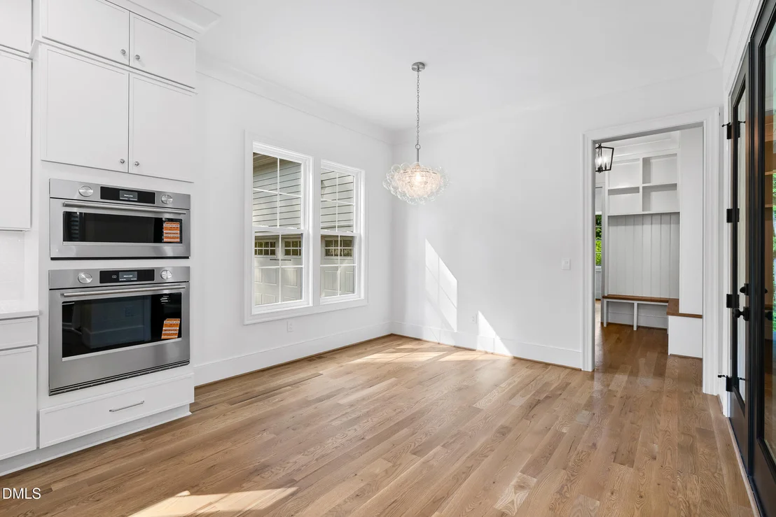 Photo of 6 Chantilly Place