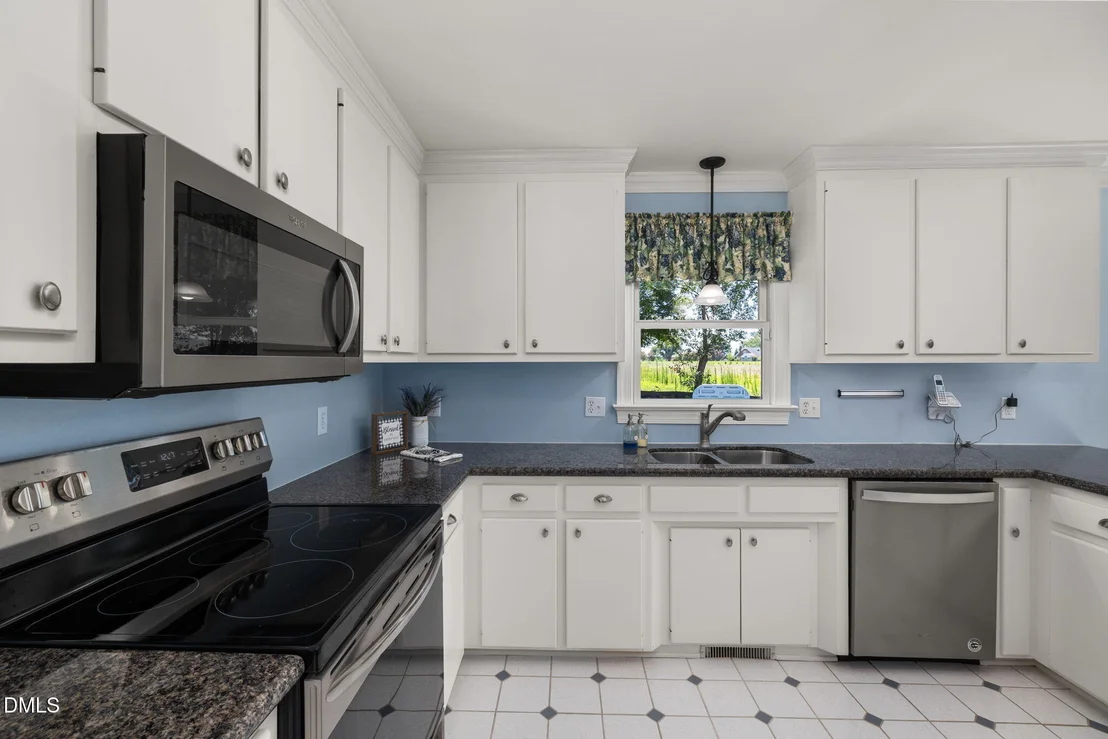 Photo of 213 Windsor Drive