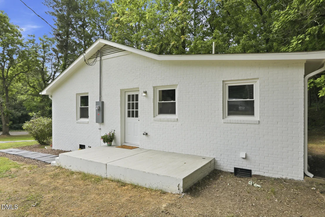 Photo of 707 Dickens Street