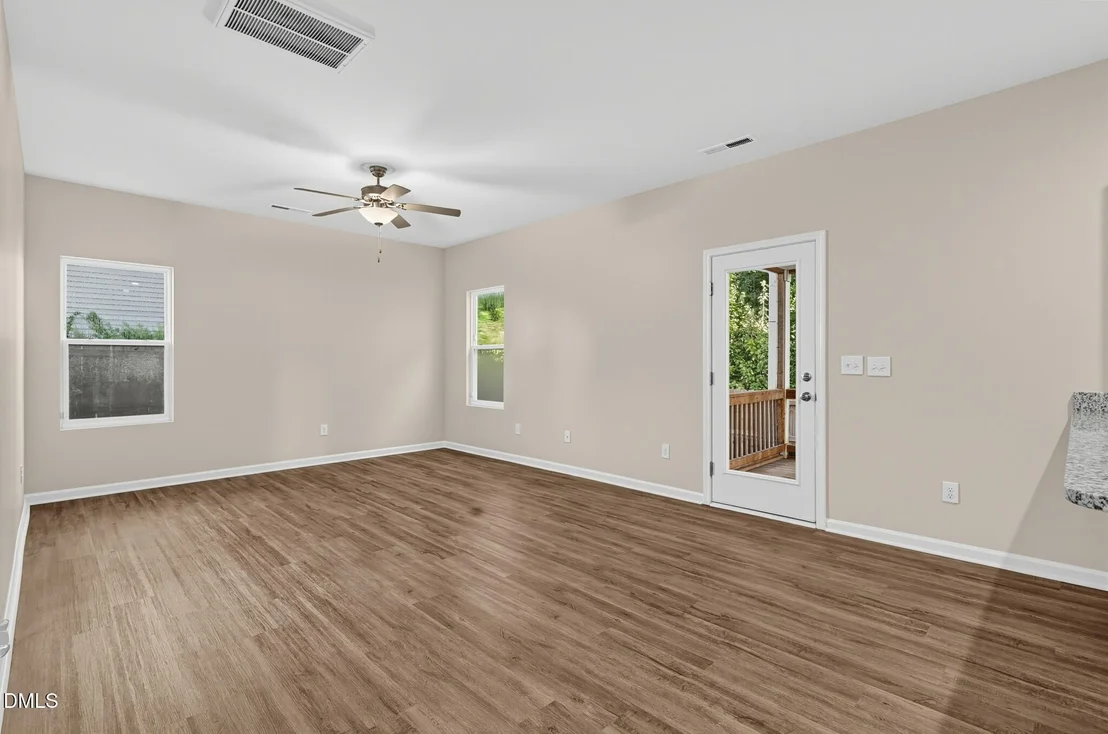 Photo of 129 Rolling Creek Circle