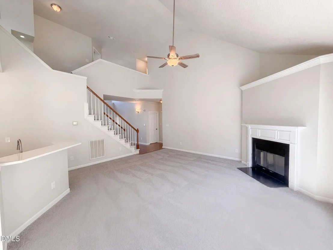 Photo of 1701 Carnation Drive