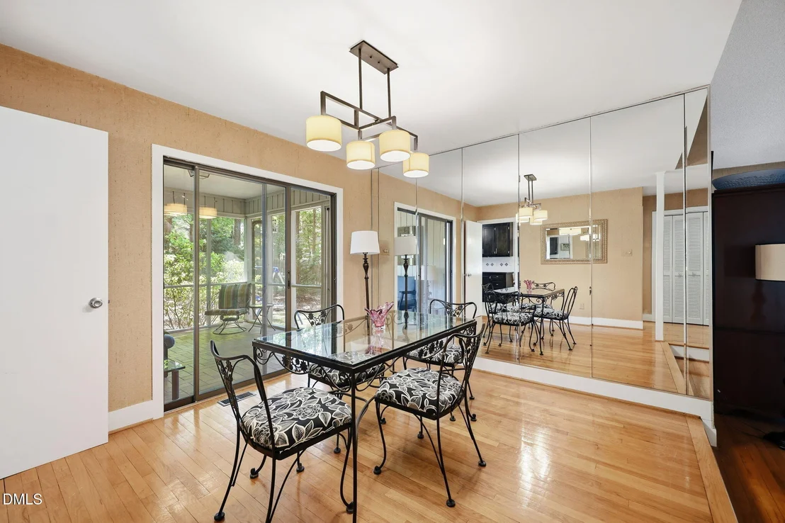 Photo of 6101 Dresden Lane
