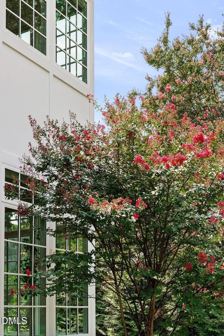 Photo of 4816 Sweetbriar Drive