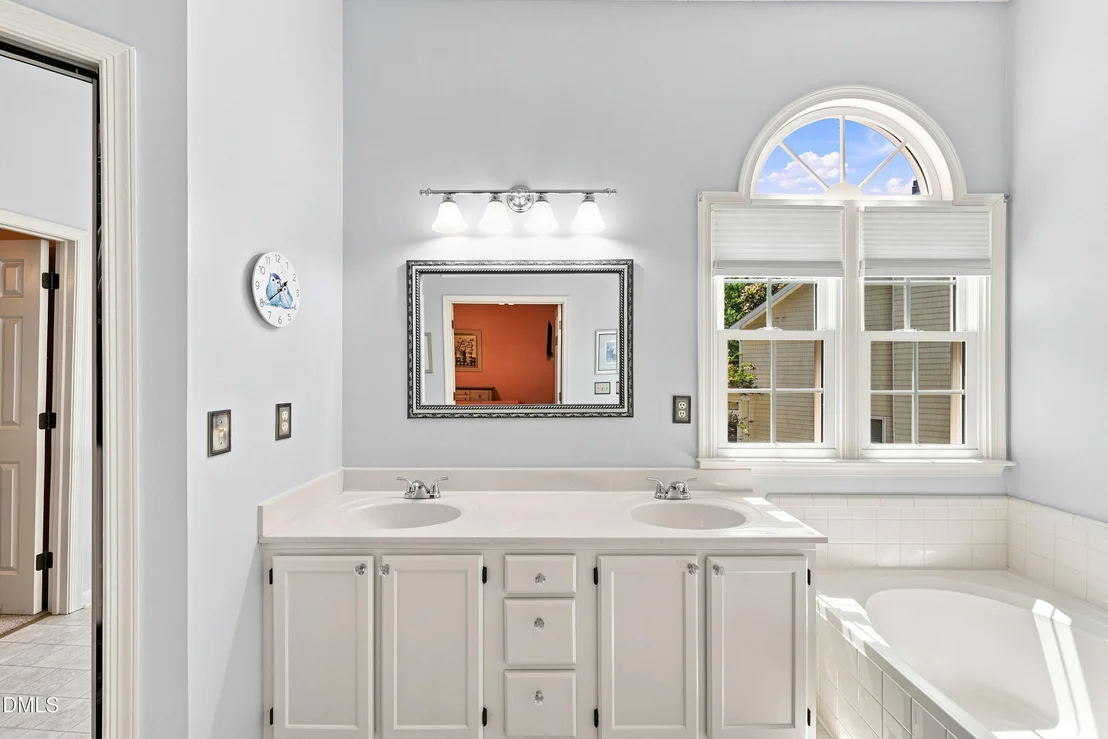 Photo of 112 Sequoia Court