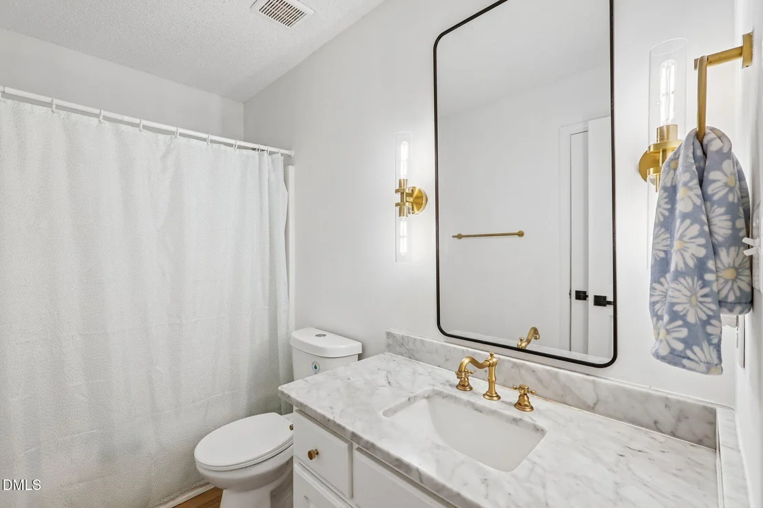 Photo of 8832 Reigate Lane