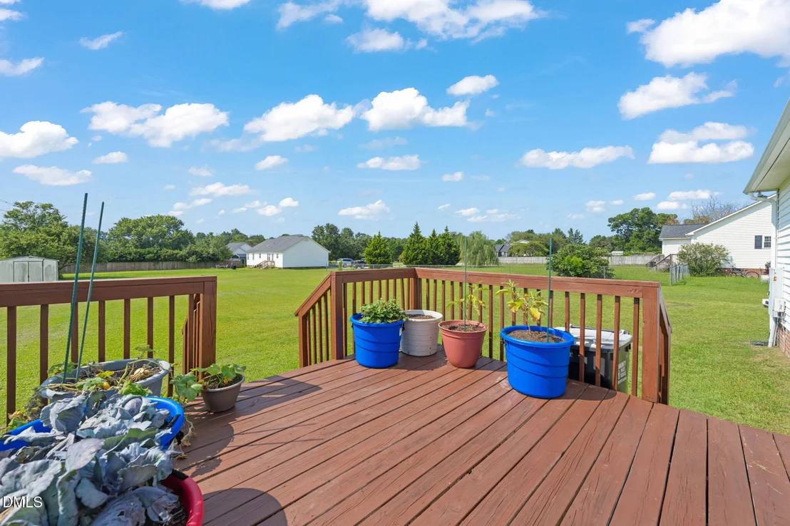 Photo of 105 Marianna Place