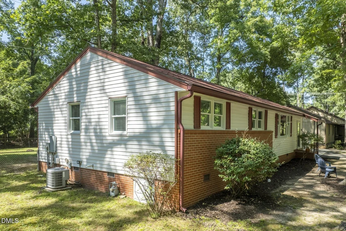 Photo of 303 Hickory Drive