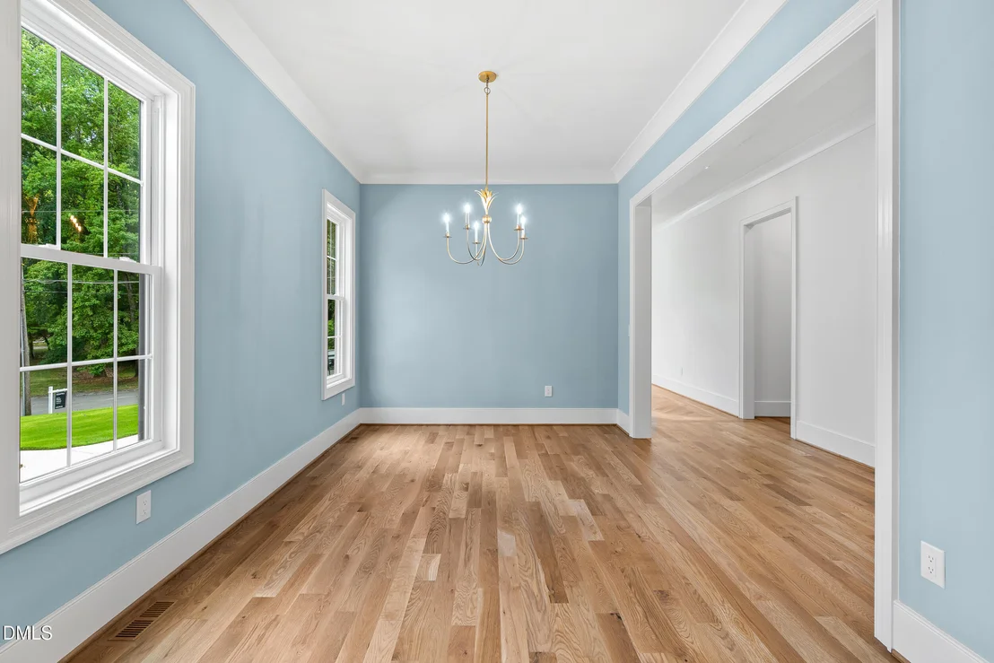 Photo of 6 Chantilly Place
