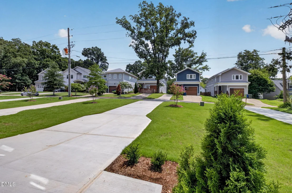 Photo of 518 Heather Drive