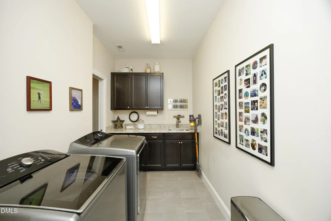 Photo of 121 Ruskin Drive
