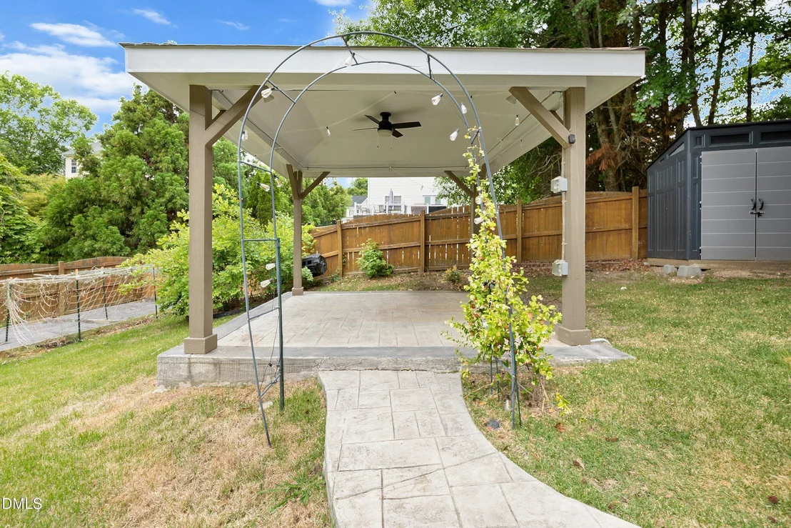 Photo of 1002 Chickering Court