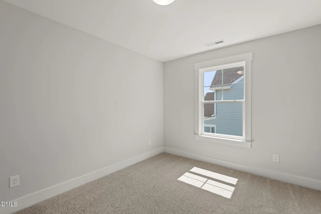 Photo of 2114 Scallans Lane