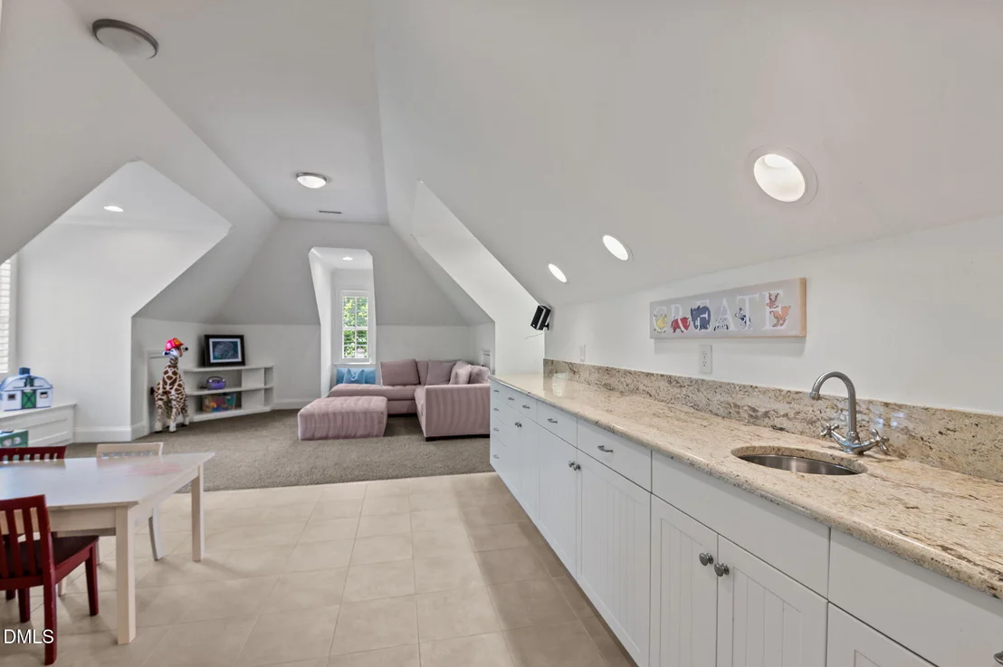 Photo of 1112 Ladowick Lane
